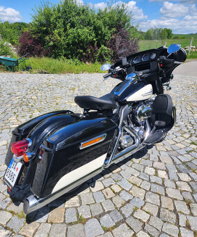 HARLEY DAVIDSON ELECTRA GLIDE POLICE - 2