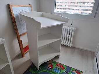 Komoda s přebalovacím pultem IKEA - 2