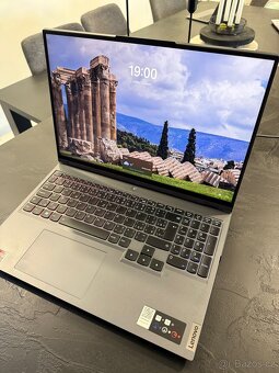 Lenovo Legion 5 pro 16ACH6H kovový - 2