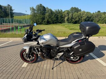 Yamaha FZ6 S2 najeto jen 15 tis km - top stav - 2