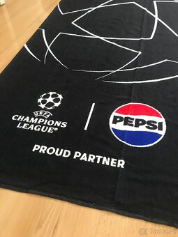 Ručník UEFA Champions League x Pepsi (limitovaná edice) - 2