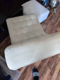 Designové křeslo, bílé, umělá kůže - 2