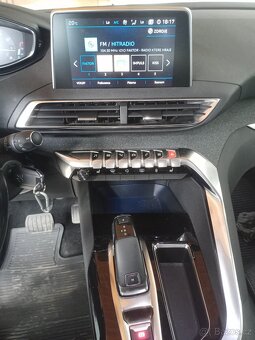 Peugeot 5008 - 2