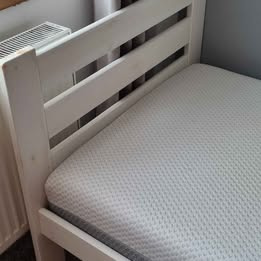 Postel s matrací - 2