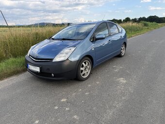 Toyota prius 2 - 2