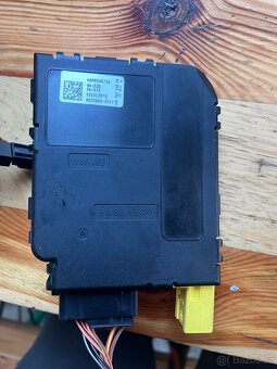 Elektronický modul pro přepínače pod volantem - 2