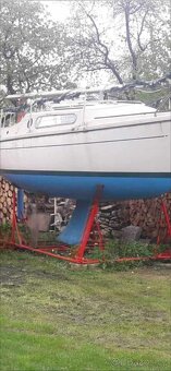 Postavec pro kajutovou plchetnici - 2