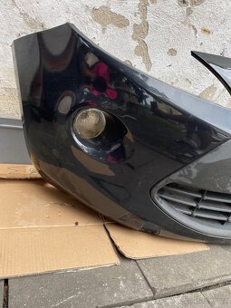 PRODÁM PŘEDNÍ NARAZNIK FORD KA MK2 2008-2016 - 2