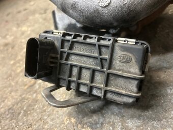 Turbo bmw m57n e60 e90 - 2