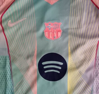 dres FC Barcelona 25/26  světle fialový Away Authentic - 2