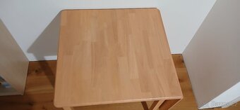 Prodám rozkladací jídelní stůl a 4 židle - 2