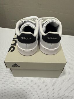 Dětské boty Adidas - 2