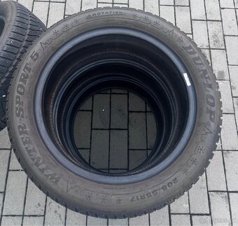 Octavia IV - 205/55 R17 - 4x zimní Dunlop 8mm - 2