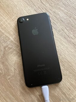 iPhone 7 128GB - 2