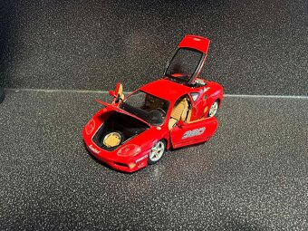 Ferrari 360 Modena 1:18 - 2
