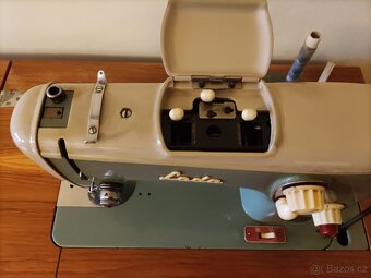 Šicí stroj LADA zdarma - 2