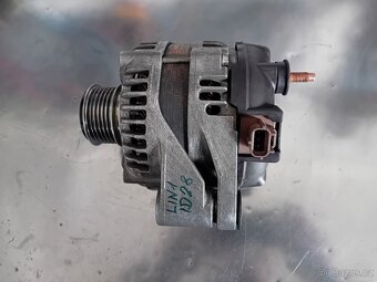 Fiat Freemont 2.0 JTD alternátor, starter - 2