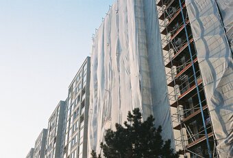 Olympus OM-10 a objektiv 28-105mm - 2