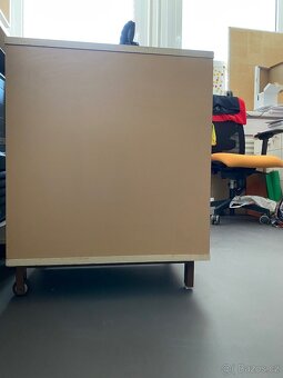 Komoda se zásuvkami - 2