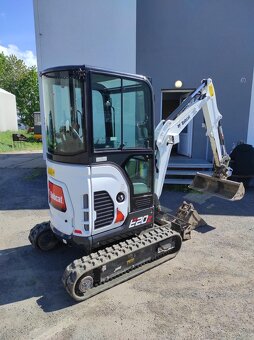 Minibagr Bobcat E20Z Dlouhé rameno - 2