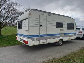 Prodám karavan hobby 495 UL . EL POJEZD,  ODDĚLENÉ POSTELE - 2
