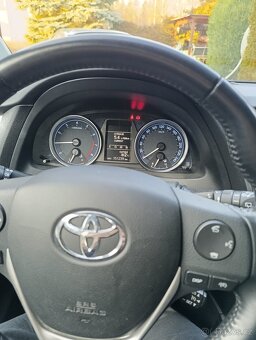 Toyota Auris,1,6,97kw,151000km,2014 - 2