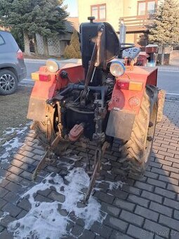 Traktor domácí výroby 2x4 - 2