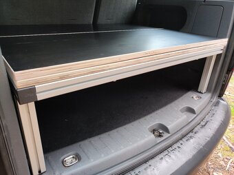 Obytná vestavba do VW Caddy - 2