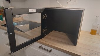 Prodám nástavec knihovny Billy s dvířky Oxberg - 2