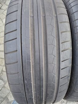235/45/18 letni pneu HANKOOK 235/45 R18 - 2