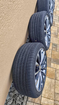 Sada alu kol Trinity na Škoda Superb 3 letní 235/40 R19 TOP - 2