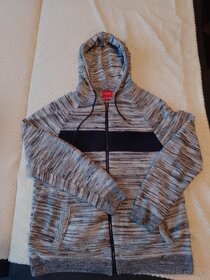 Svetr Guess - 2