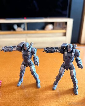 8 cm pohyblivé figurky Iron Man a Batman - 2