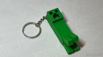 3D tisk Minecraft klíčenka zelena - 2