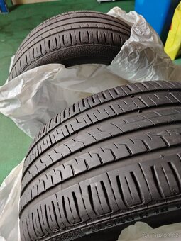2 ks pneu Barum Bravuris 3 letní 245/40R18 - 2