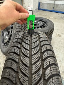 15palc.plech disky 5x100 + zimní Sava 185/65R15 - 2