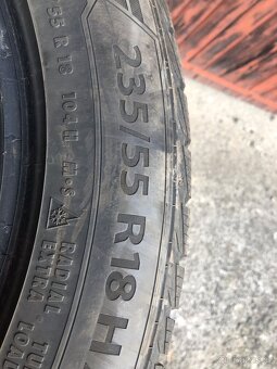 Zimní pneu 235/55/18 - 2