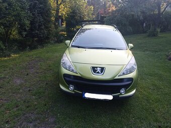 Peugeot 207 SW 1.4i 70 kW 69000Kč - 2