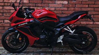 HONDA CBR 650 R 35kW 2023 - 2