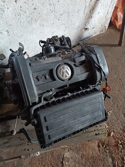 Motor vw golf 1,4 fsi - 2