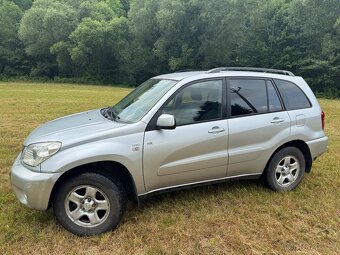 Toyota Rav 4 2,0 VVT -i 110 KW r.v.2003 - 2