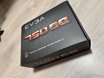 Počítačový zdroj EVGA 750 BQ, 80+ BRONZE 750W - 2