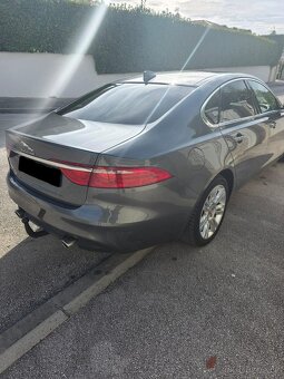 Jaguar XF 3.0D TDV6 Prestige Auto - 2