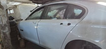 Bmw 7 f01 levé zadní a levé přední dveře - 2