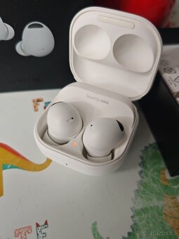 Samsung Galaxy Buds 2 Pro - 2