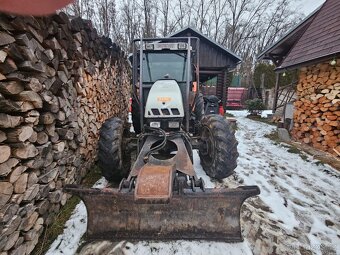 Steyr 975 - lesnická úprava - 2