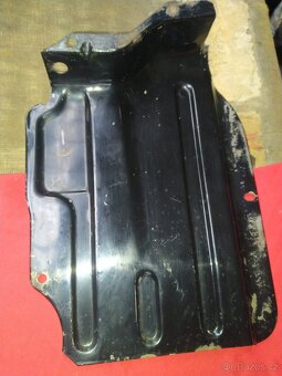 Prodám mnoho plechu a nd na motor typ4 - 2