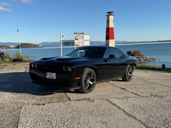 Dodge Challenger sxt plus 2018 3.6l v6 - 2
