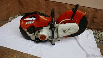 Rozbrušovací stroj STIHL TS 410 - 2