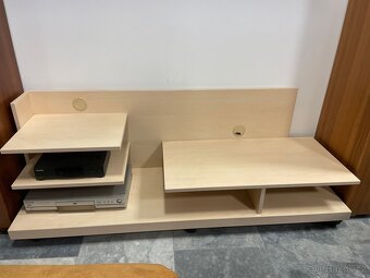 Televizní stolek - 2